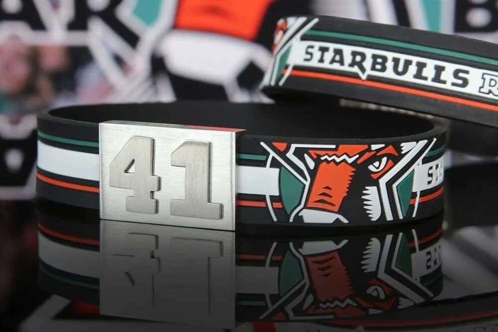 Das Trikot am Handgelenk erobert Oberbayern