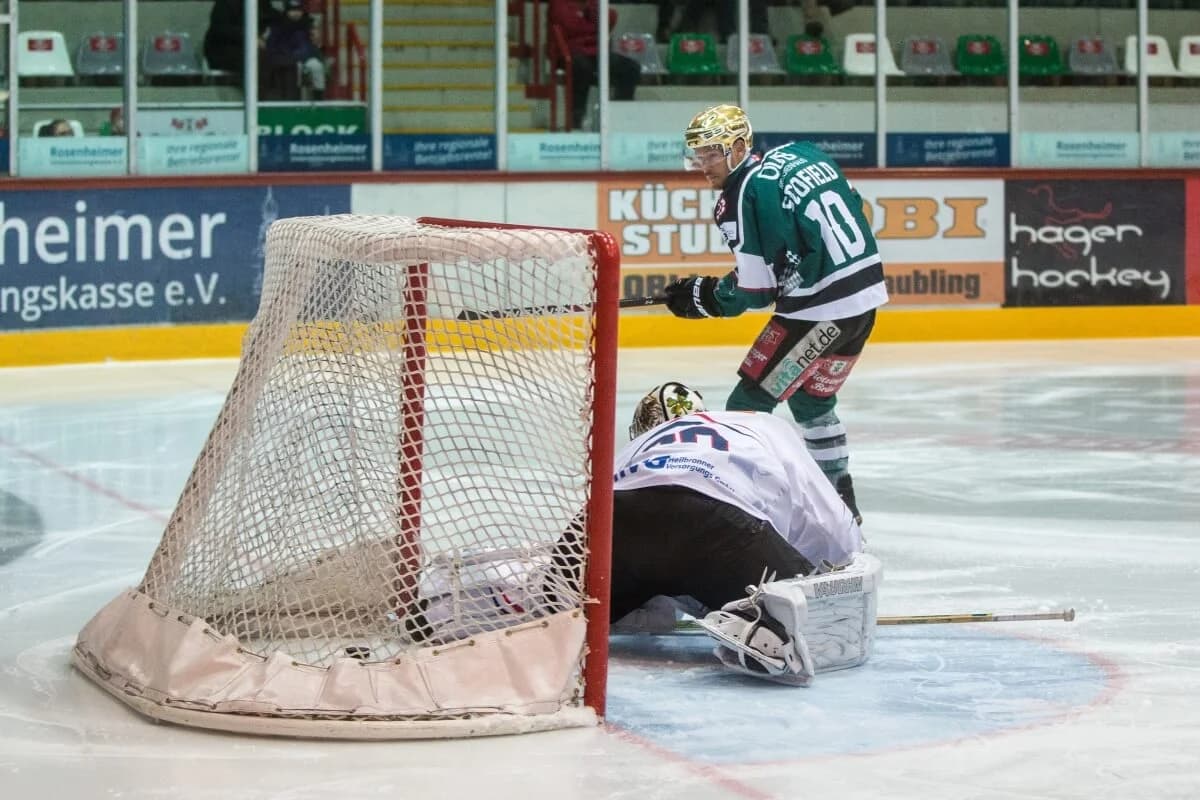 Scofield und Classen treffen doppelt: 4:3-Sieg im Kellerduell