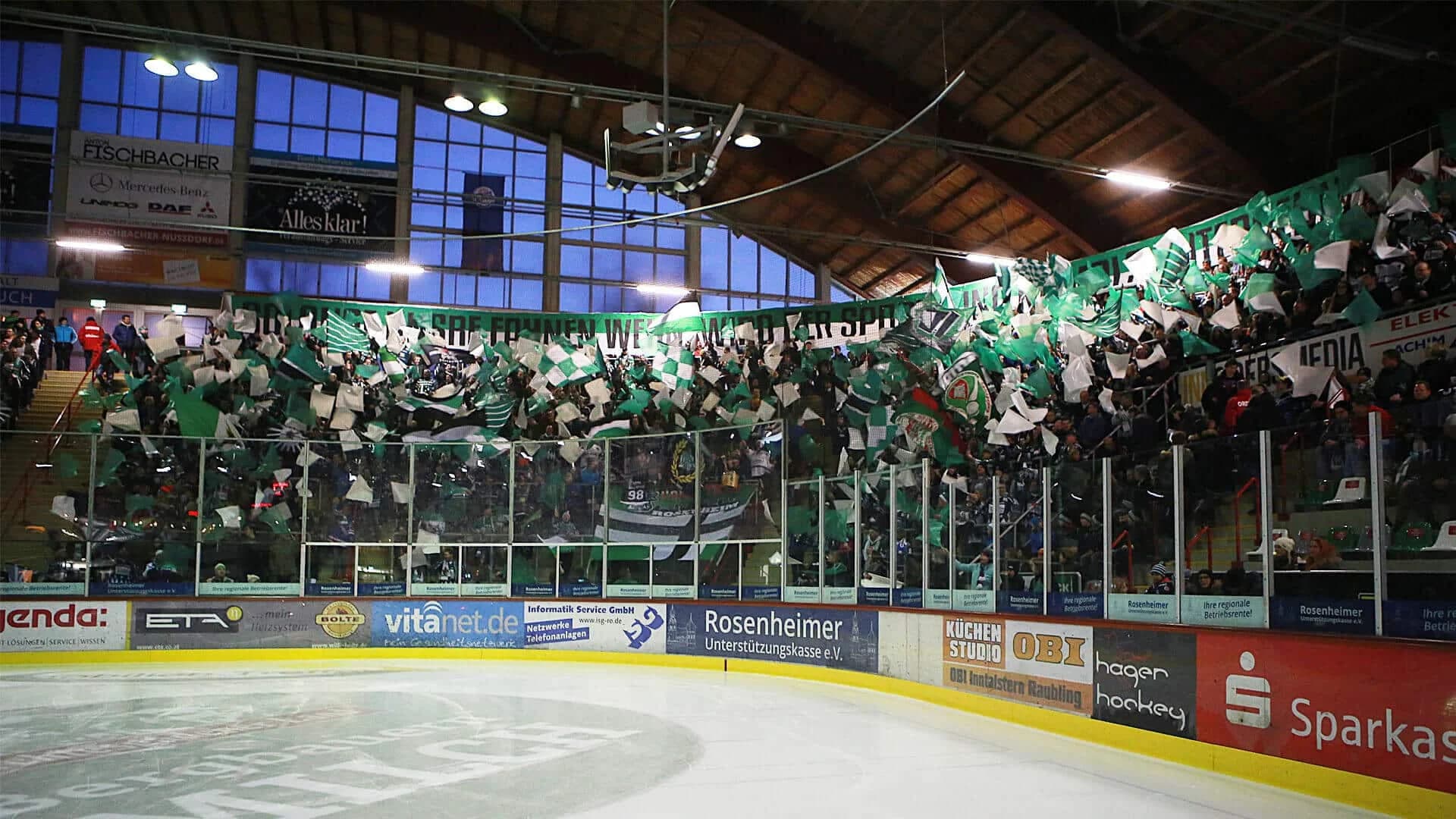 „Es wird kuschelig!“ – Starbulls vs. EVL elektrisiert die Massen