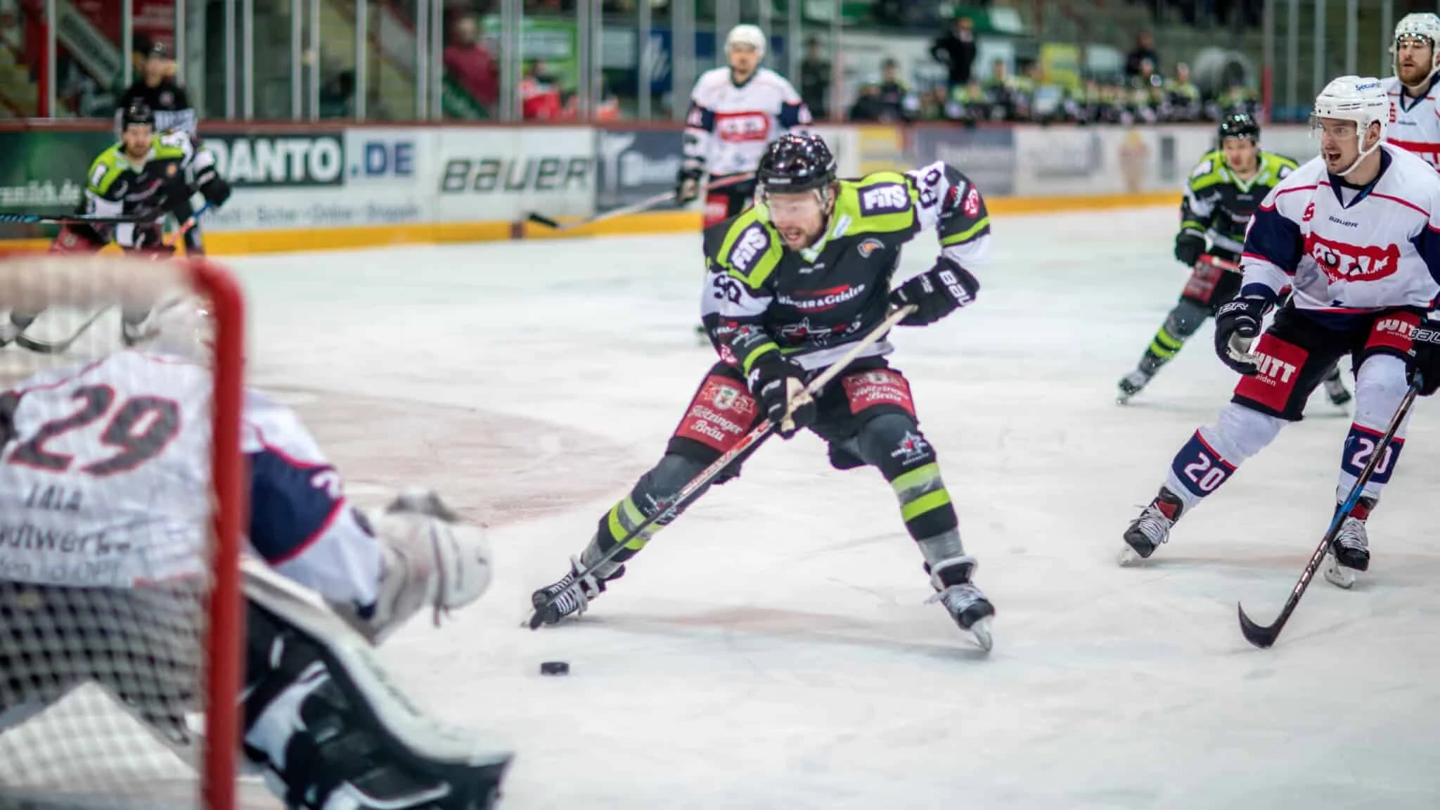 Starbulls besiegen Weiden mit 3:1 und sind wieder Spitzenreiter
