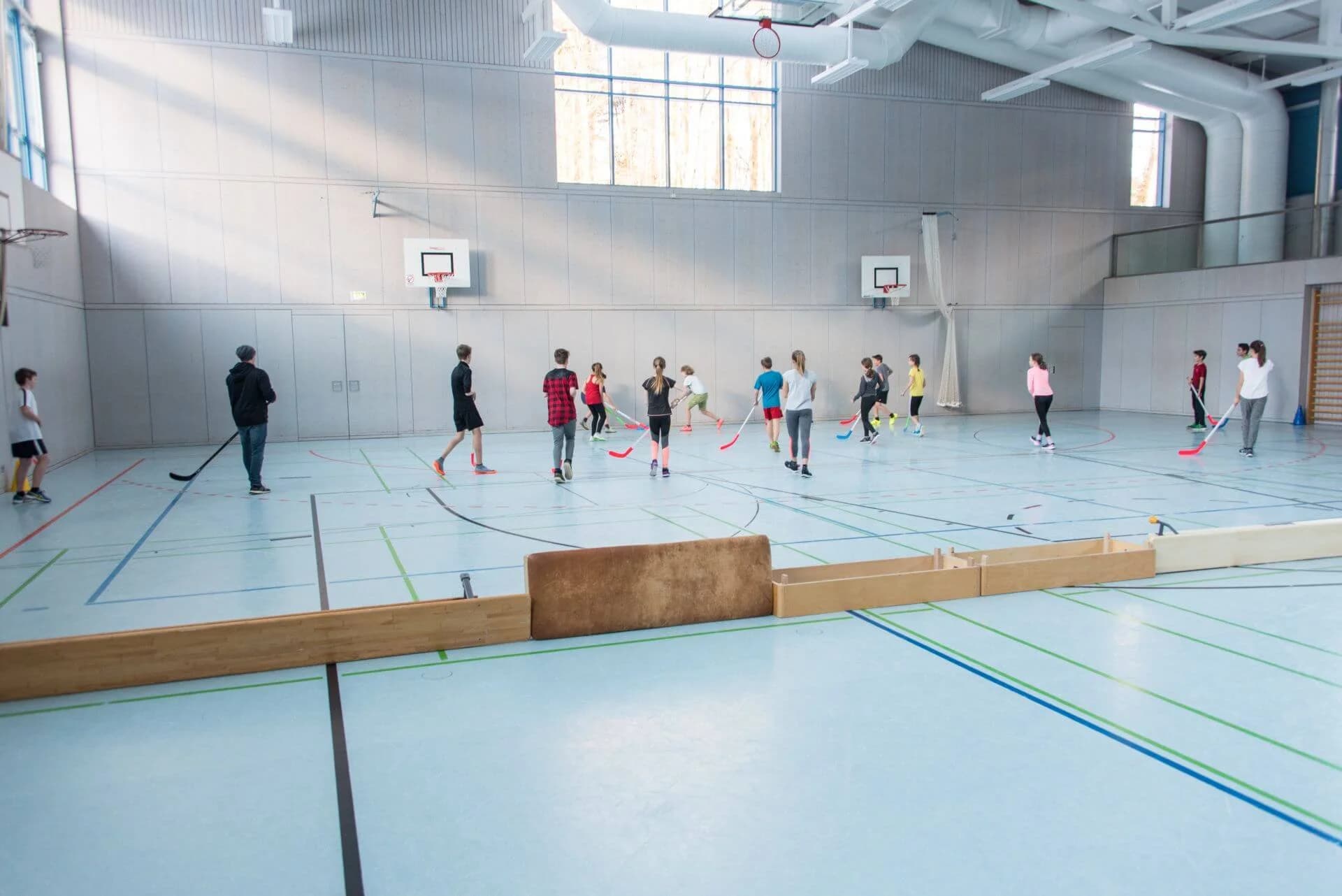 Starbulls besuchen Schüler im LSH Marquartstein
