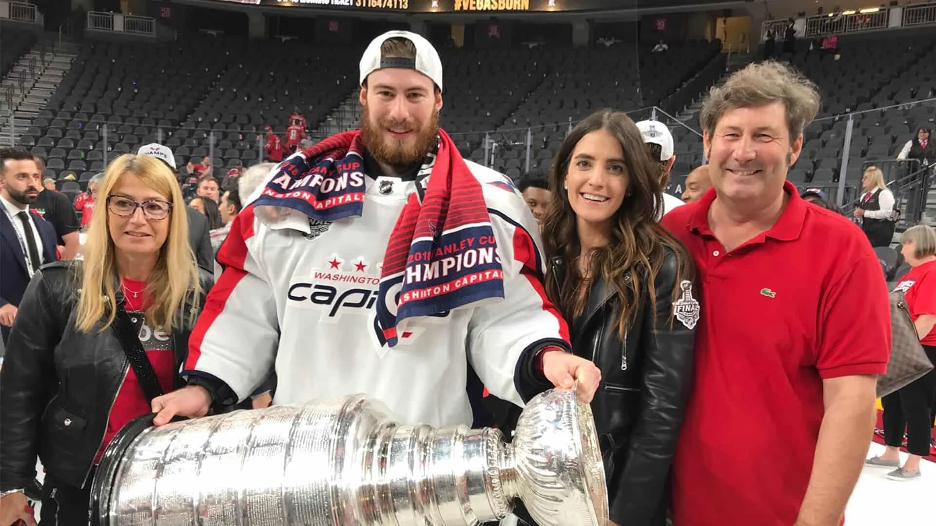 Philipp Grubauer holt den Stanley Cup