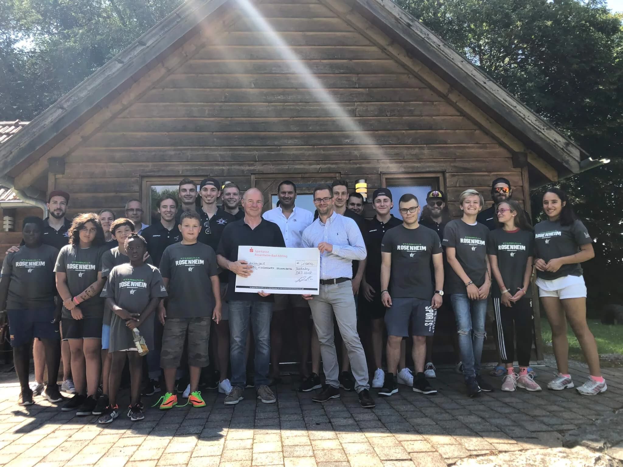 Starbulls zu Gast im Caritas Kinderdorf