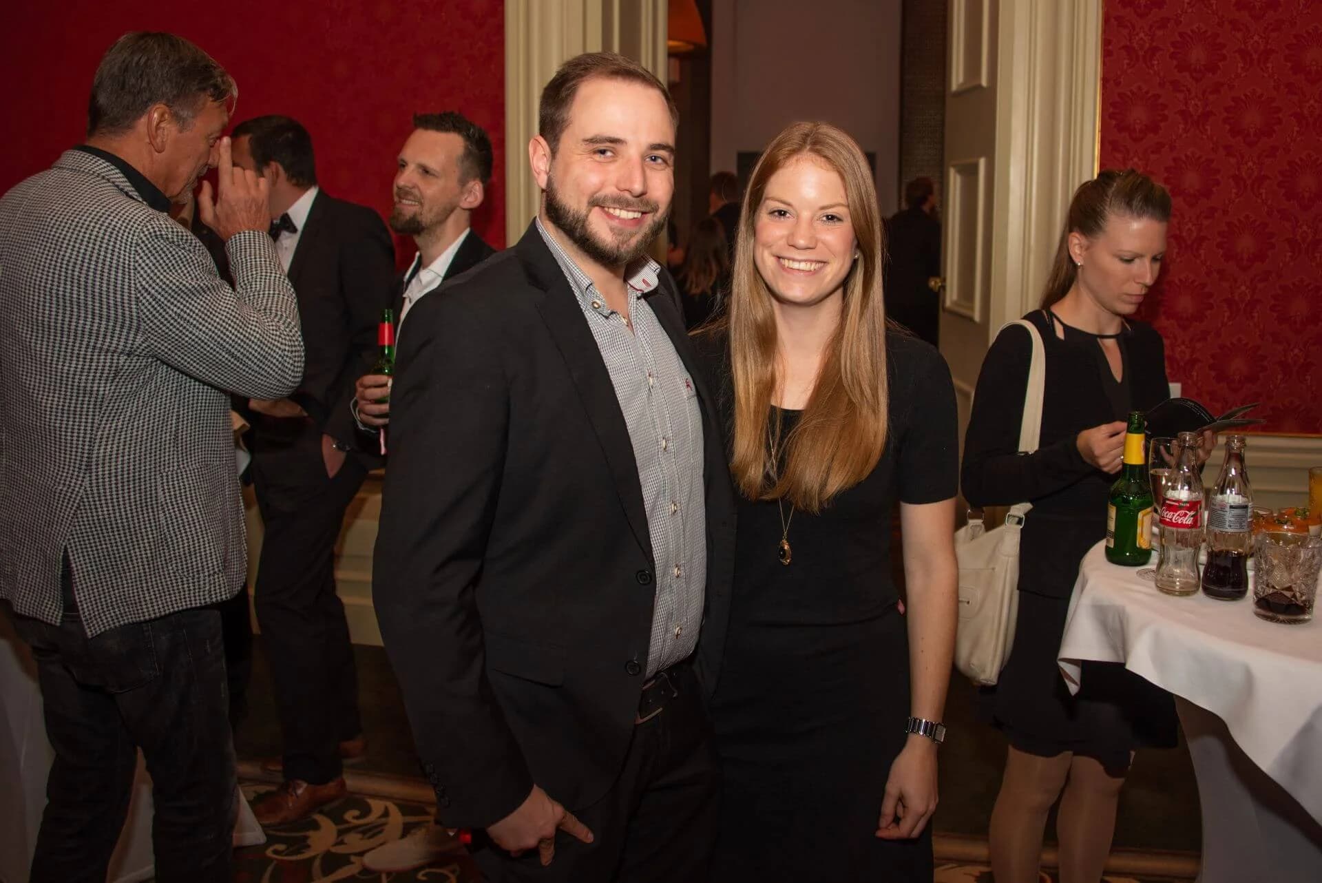 Drittes „Eishockey meets Poker“ ein voller Erfolg