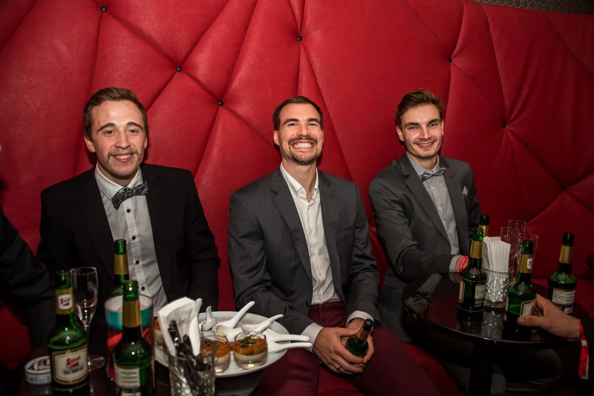 Drittes „Eishockey meets Poker“ ein voller Erfolg