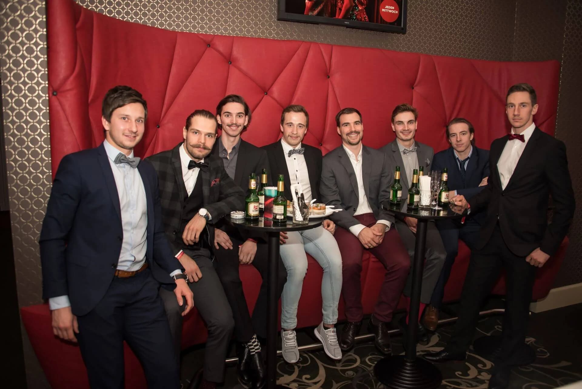 Drittes „Eishockey meets Poker“ ein voller Erfolg