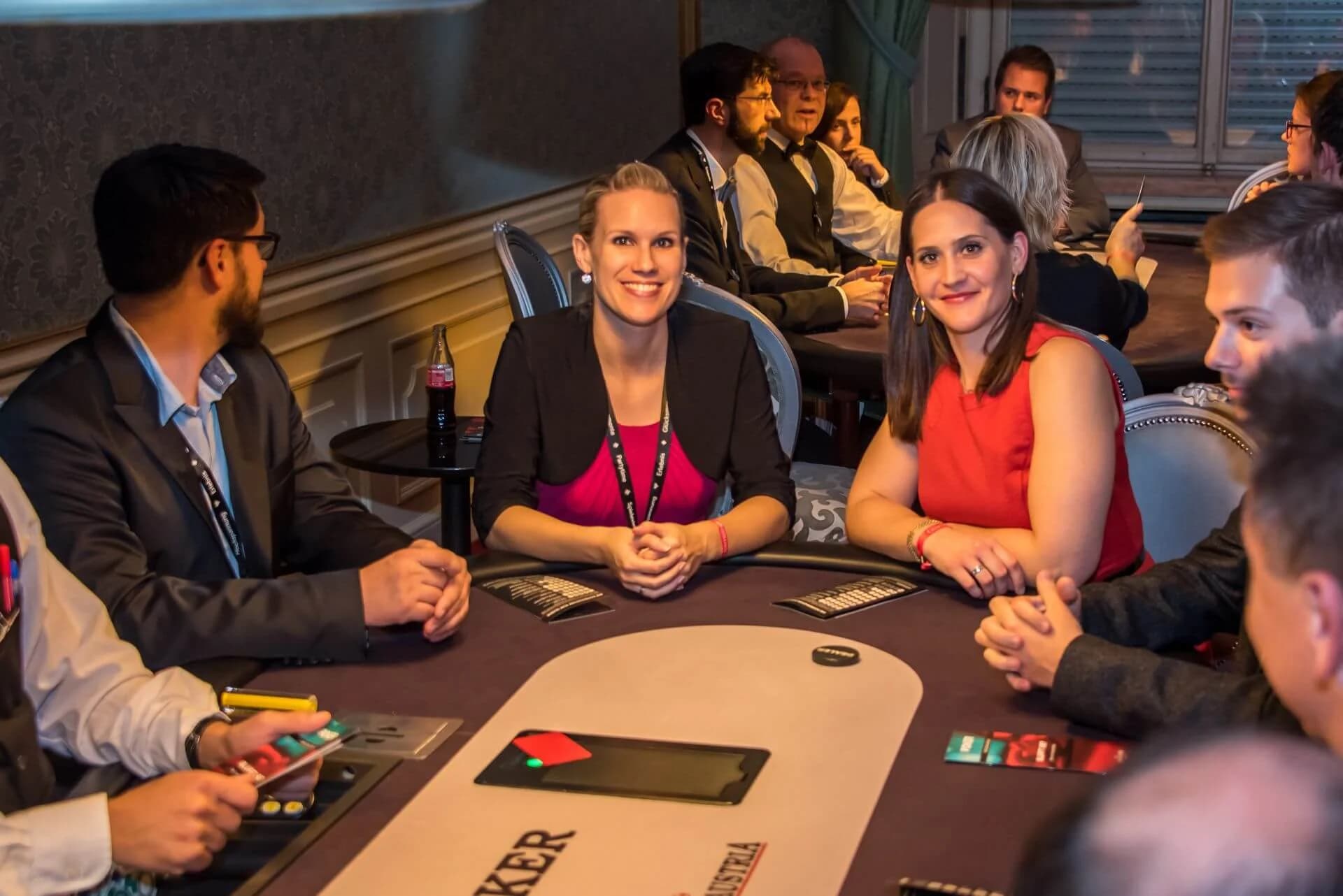 Drittes „Eishockey meets Poker“ ein voller Erfolg