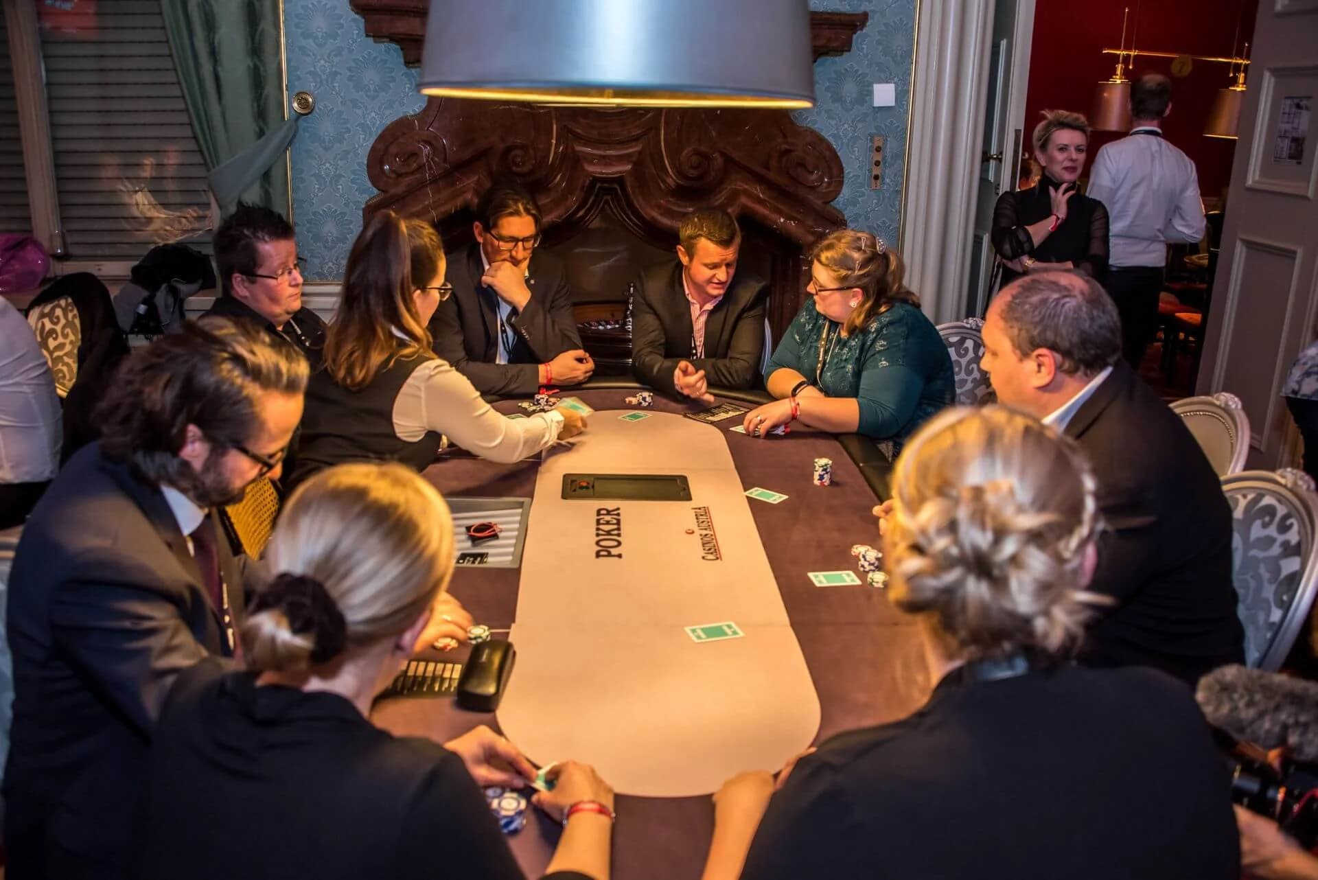 Drittes „Eishockey meets Poker“ ein voller Erfolg