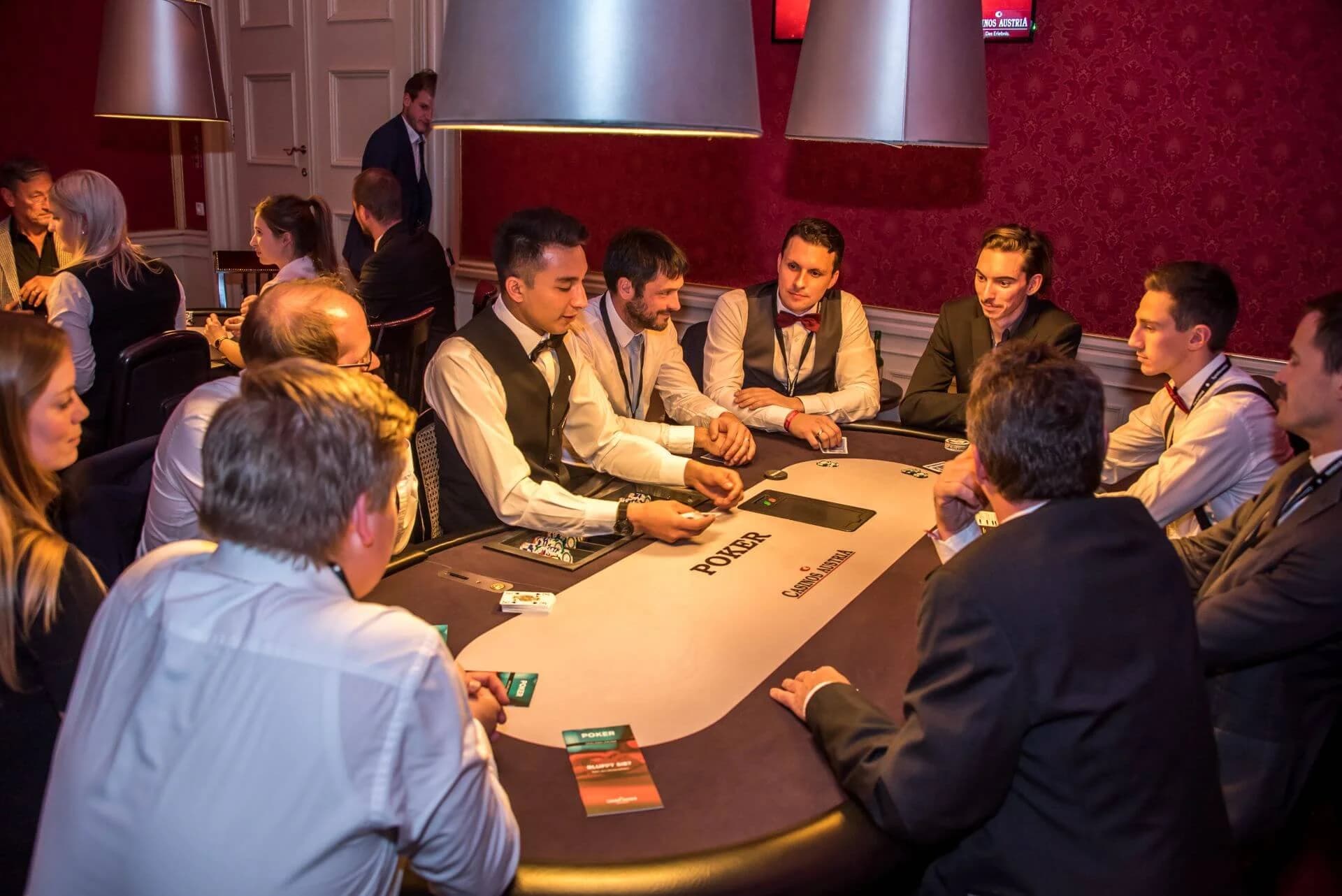 Drittes „Eishockey meets Poker“ ein voller Erfolg