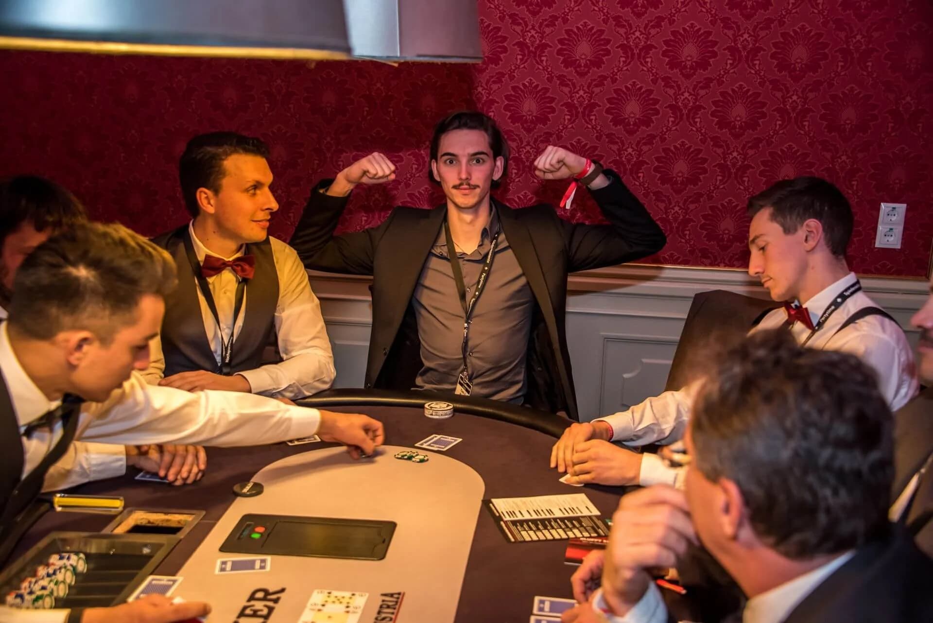 Drittes „Eishockey meets Poker“ ein voller Erfolg