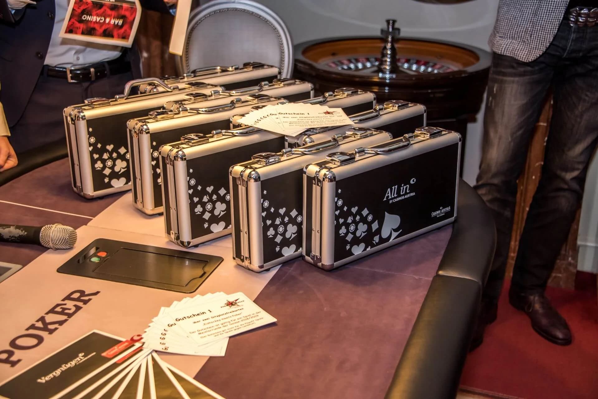 Drittes „Eishockey meets Poker“ ein voller Erfolg