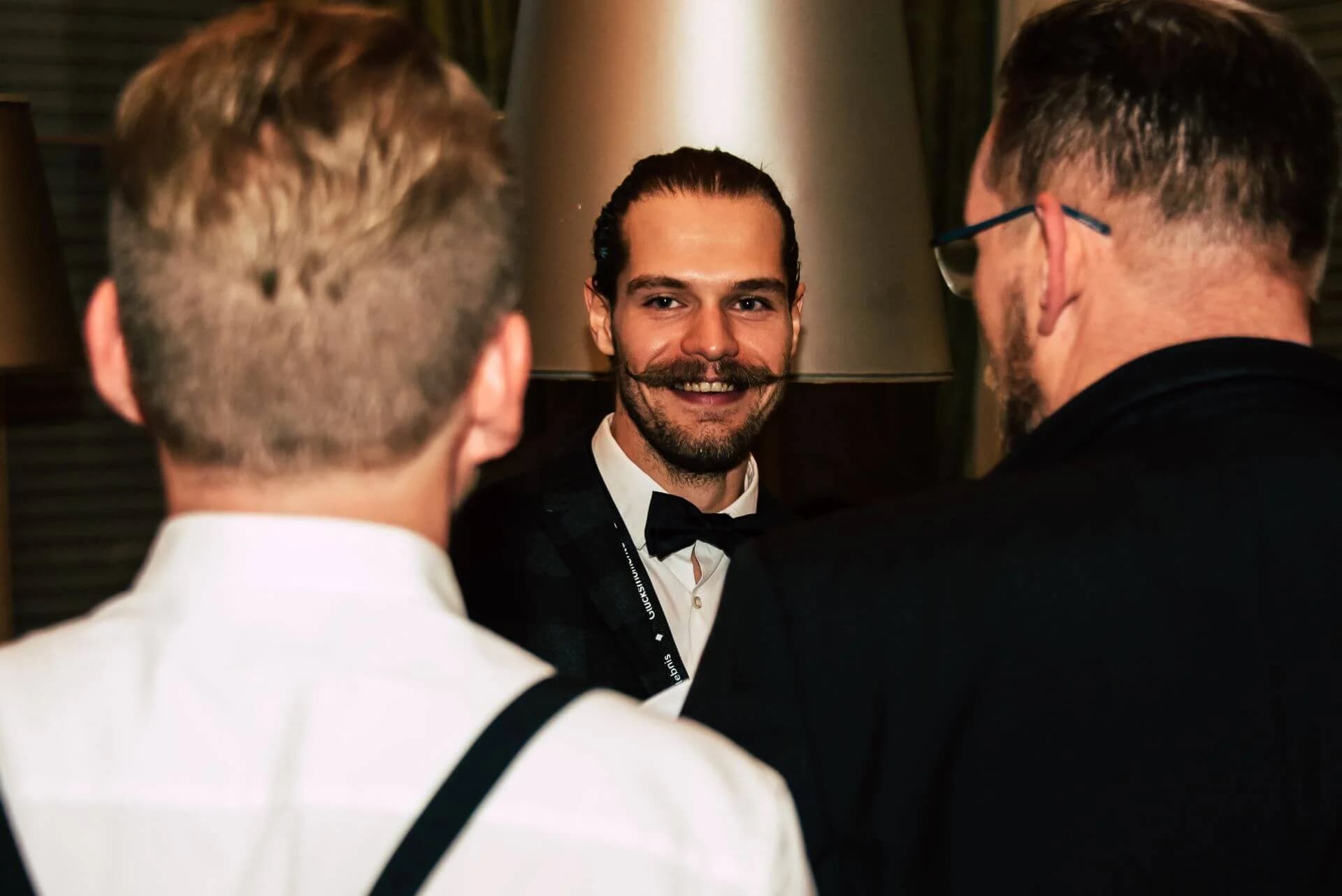Drittes „Eishockey meets Poker“ ein voller Erfolg