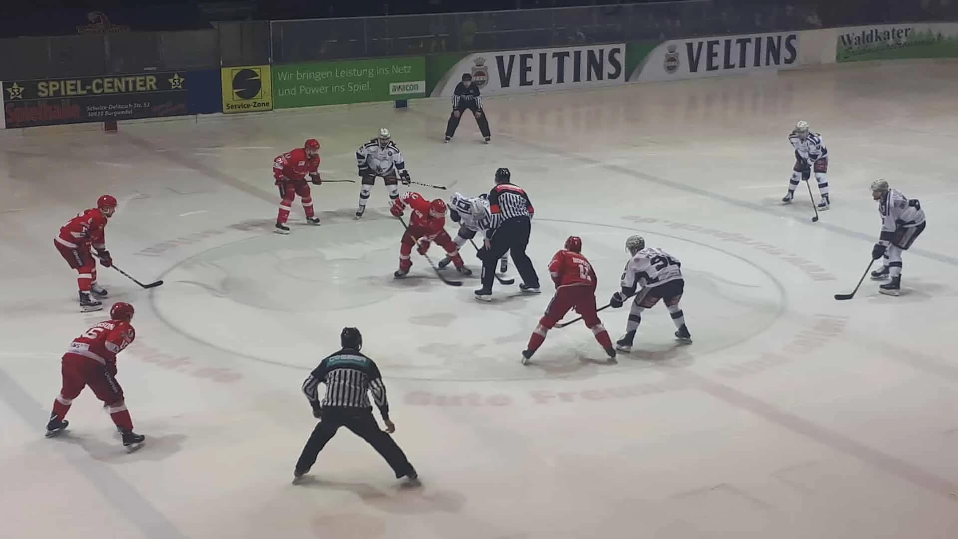 Viertelfinal-Auftakt: Starke Starbulls-Leistung unbelohnt