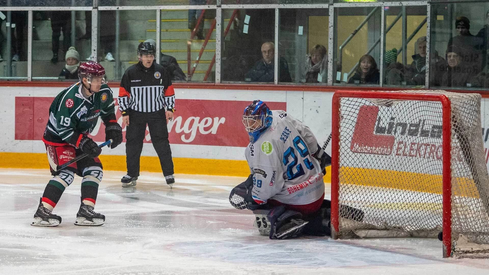 Taktisch kluge Starbulls schlagen Selb mit 3:1
