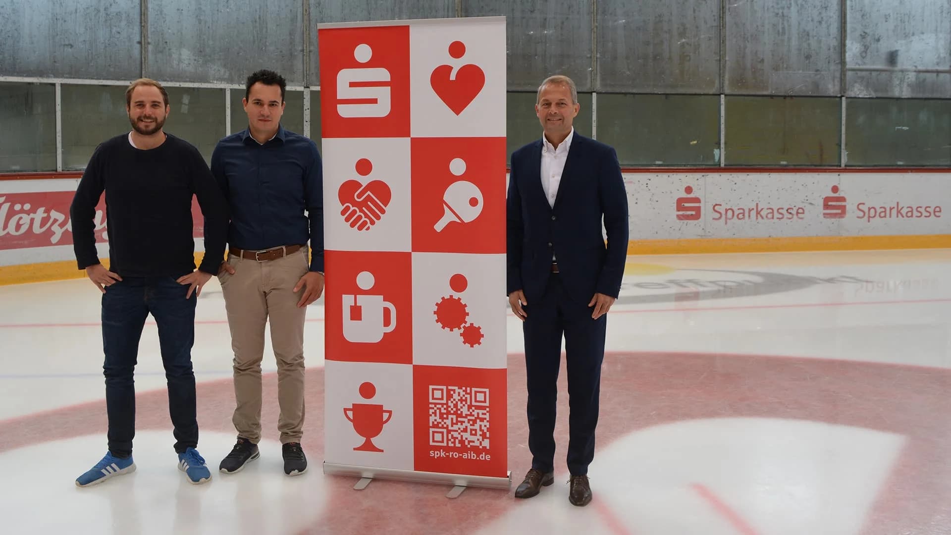 Sparkasse Rosenheim-Bad Aibling bleibt Starbulls Premium-Partner