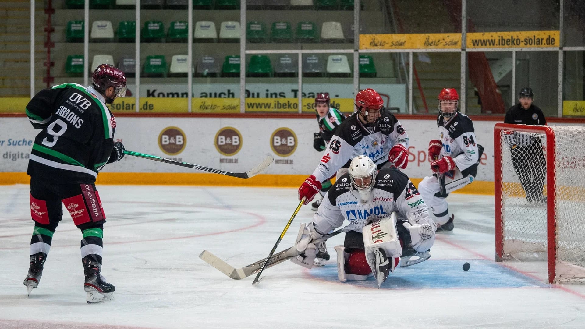 „Blaues Auge“: Starbulls schlagen Passau 6:4
