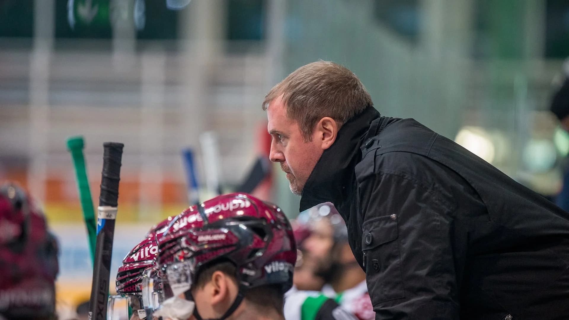 John Sicinski bleibt Cheftrainer der Starbulls Rosenheim
