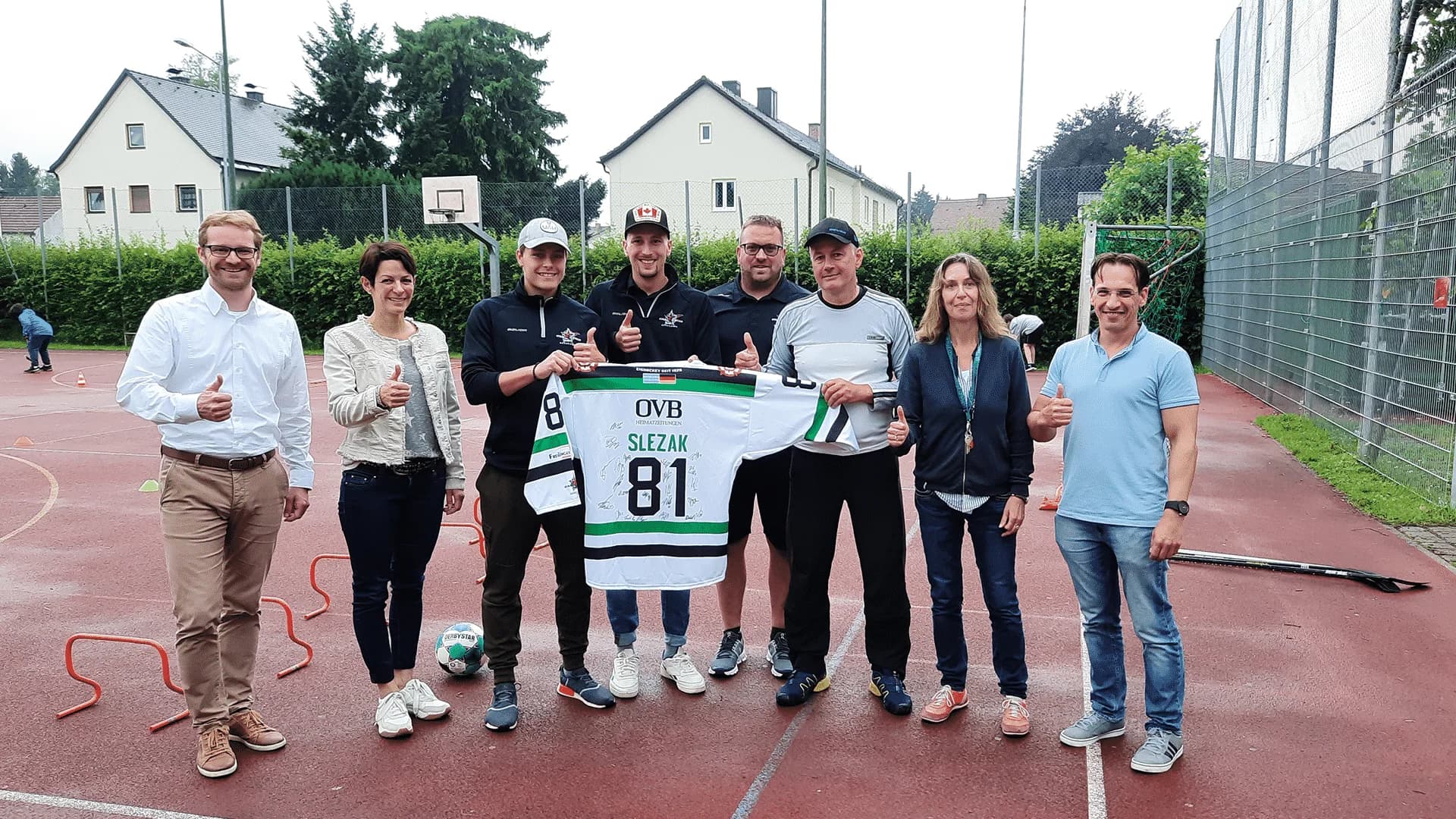 Starbulls Rosenheim unterstützen Sozialraumprojekt