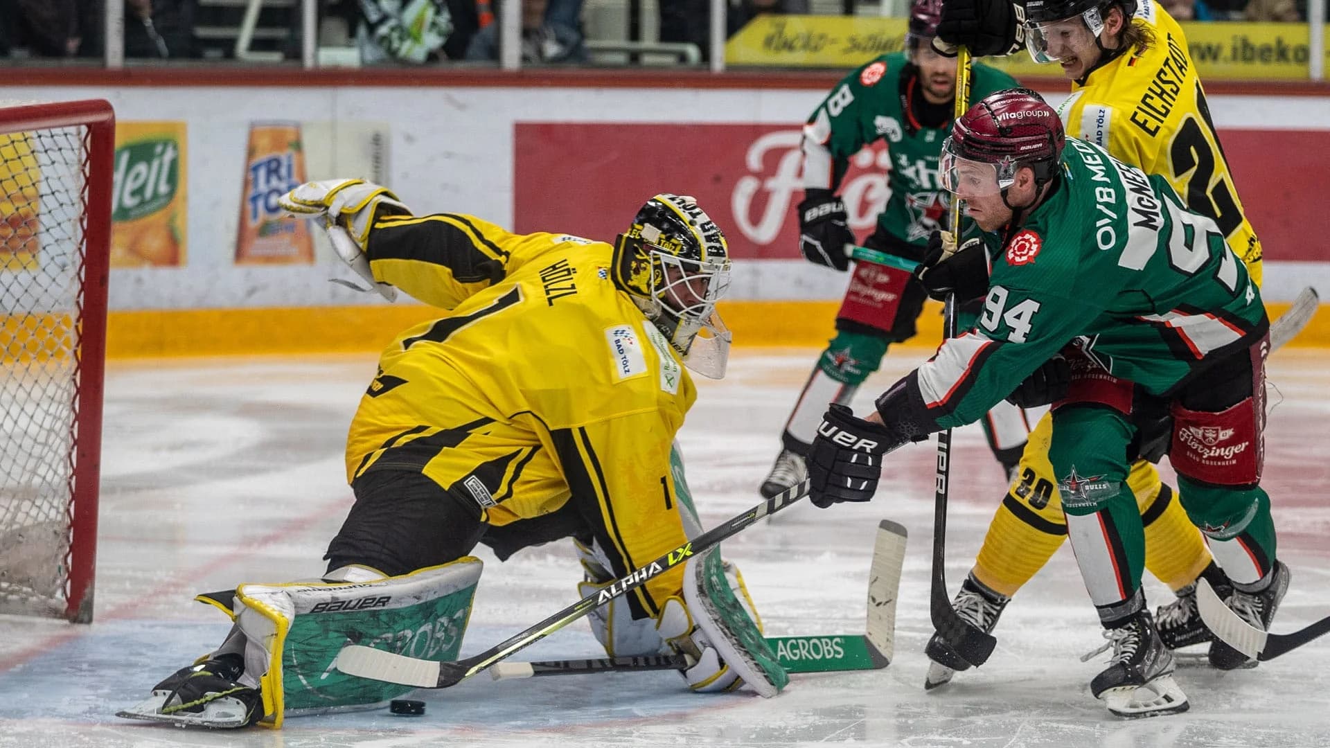 Tyler McNeely führt die Starbulls zum Derby-Sieg