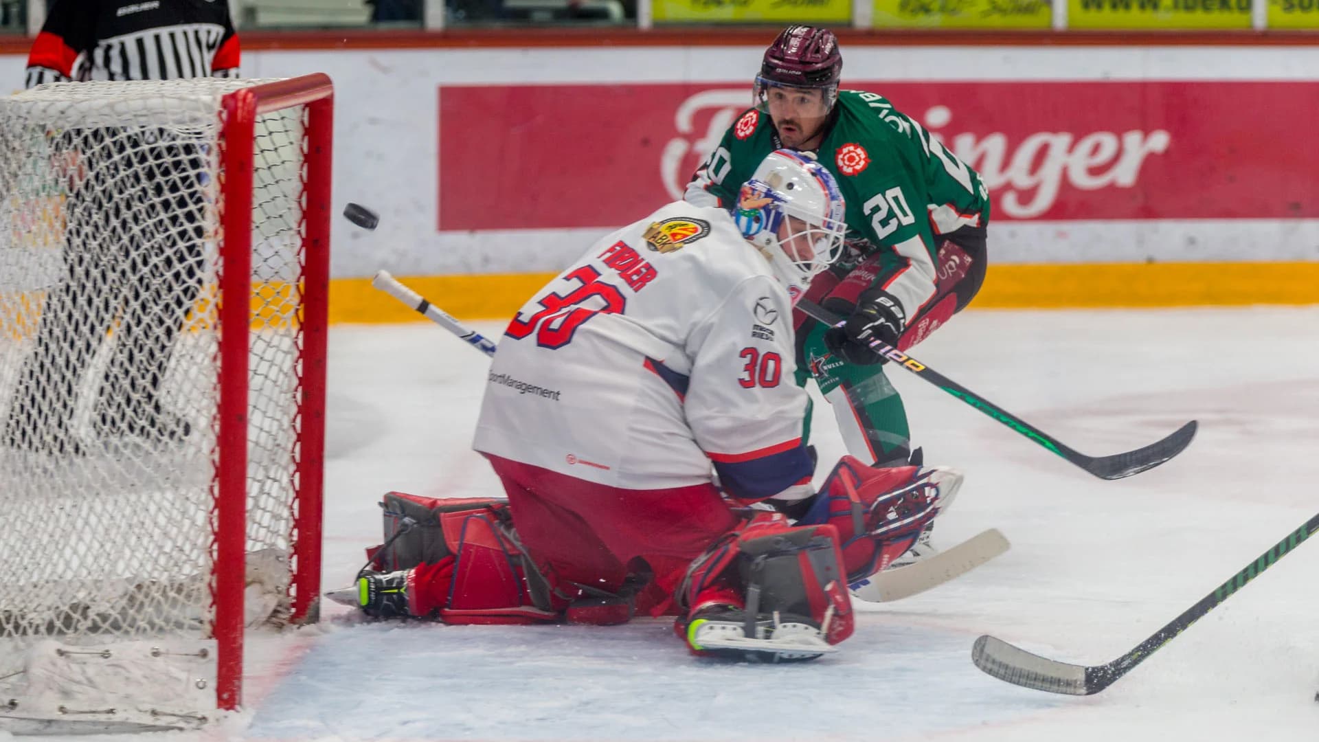 Torpremieren von Kolb und Knaub beim 5:2 gegen Peiting