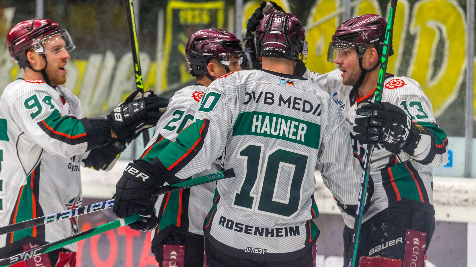 Starbulls starten mit 3:2-Auswärtssieg in die Finalserie