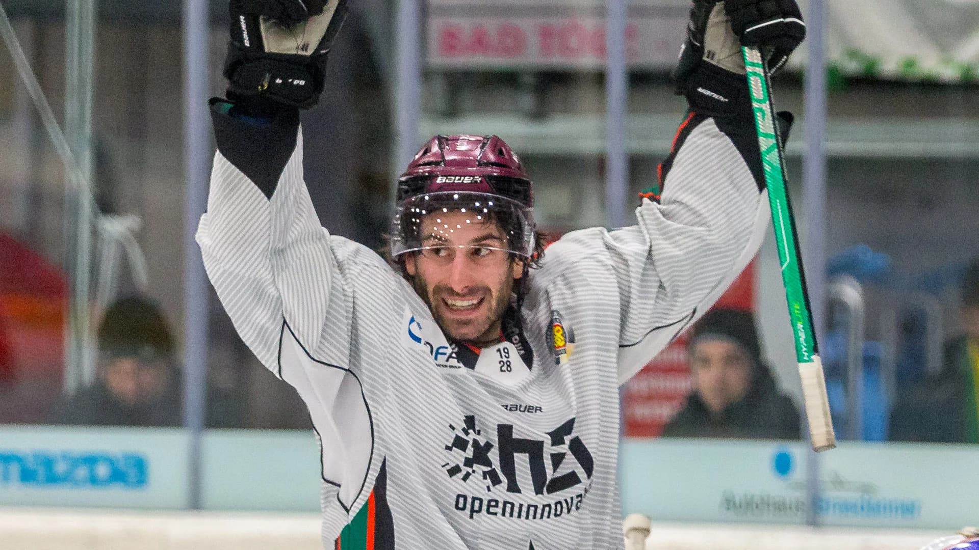 Wieder Oleksuk! Starbulls brauchen nur noch einen Sieg …