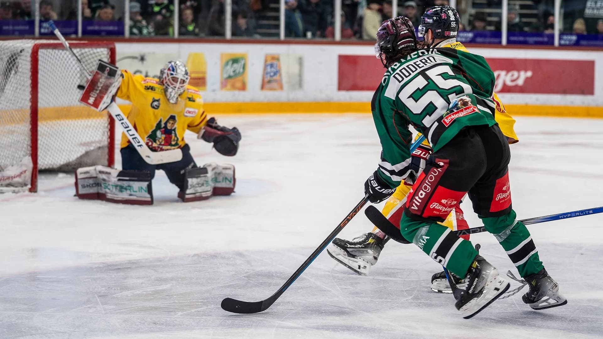 Heimsieg gegen Freiburg hievt die Starbulls auf Tabellenrang elf