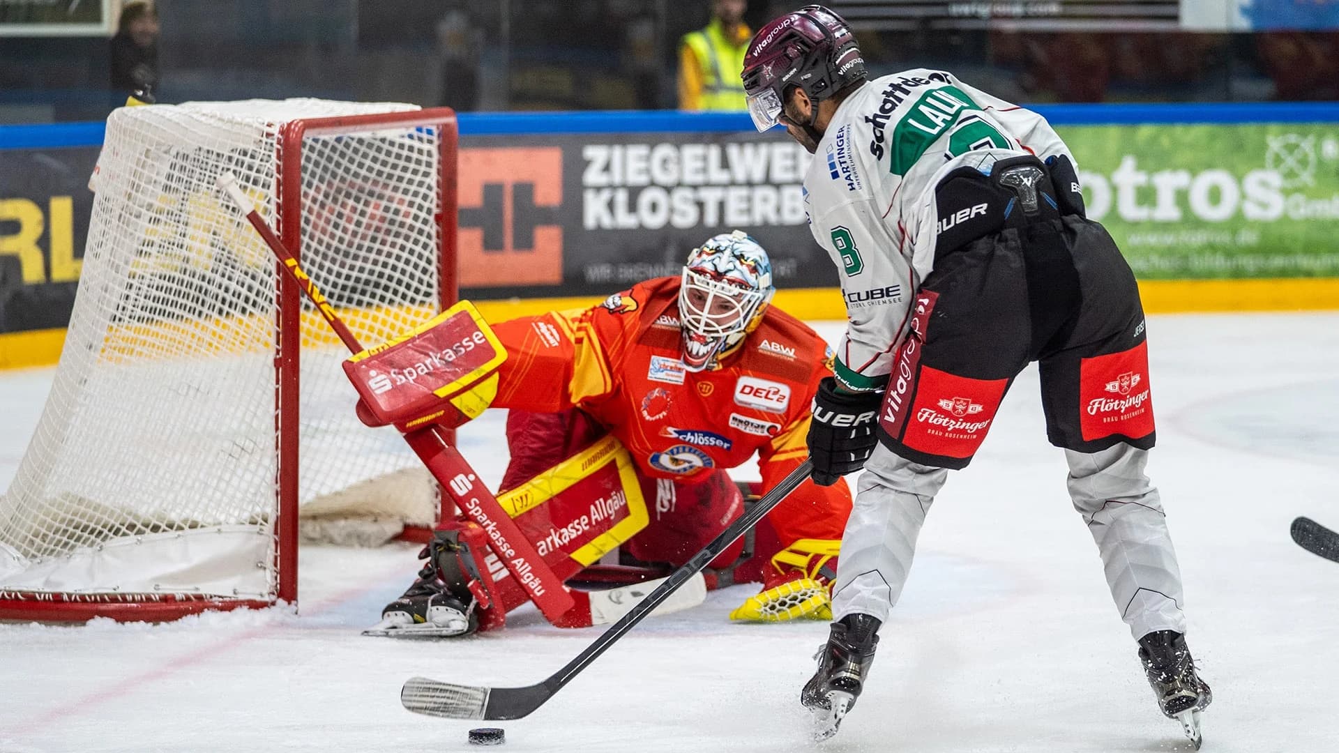 Revanche gegen Kaufbeuren, Premiere gegen Freiburg