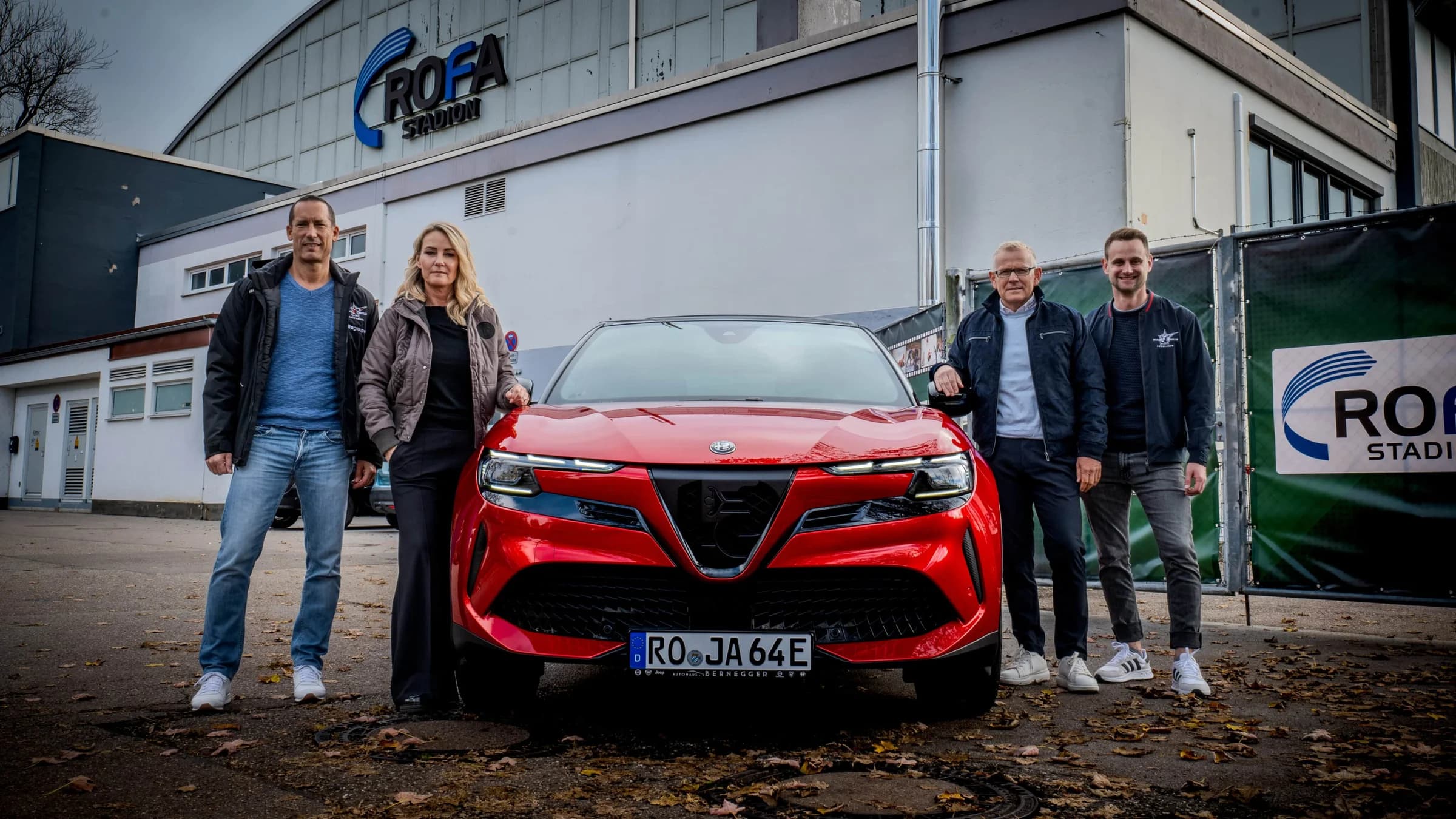 Autohaus Bernegger neuer Business Partner der Starbulls Rosenheim