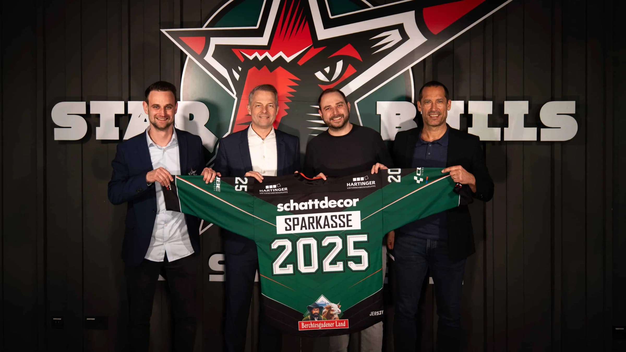 Starbulls Rosenheim und Sparkasse Rosenheim-Bad Aibling: Eine starke Partnerschaft wird fortgeführt