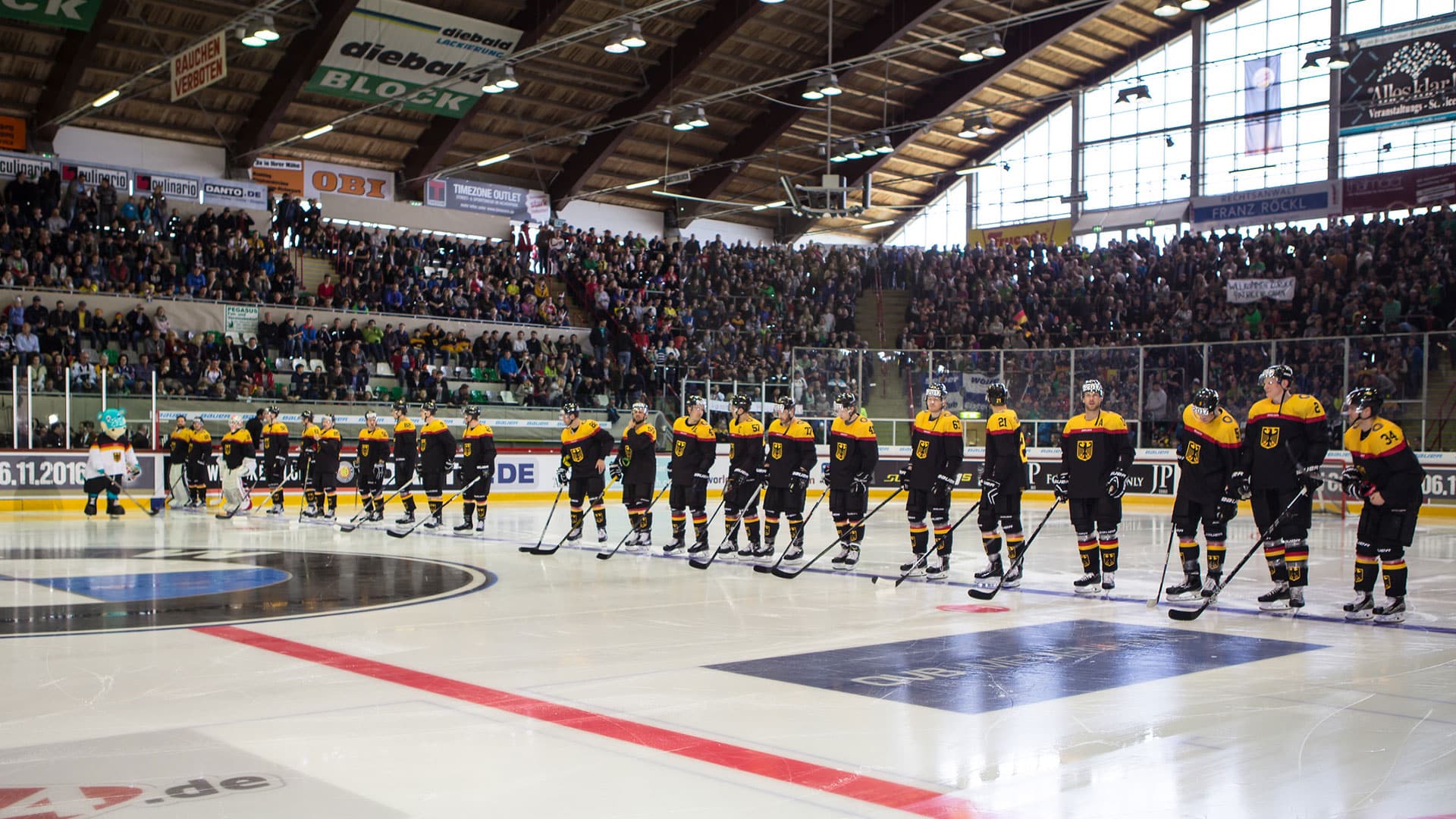 Länderspiele in Rosenheim 2x gegen die Schweiz